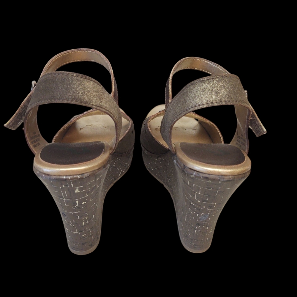 Preloved Report Metallic Bronze Wedge Sandals Size 9 - Picture 4 of 9